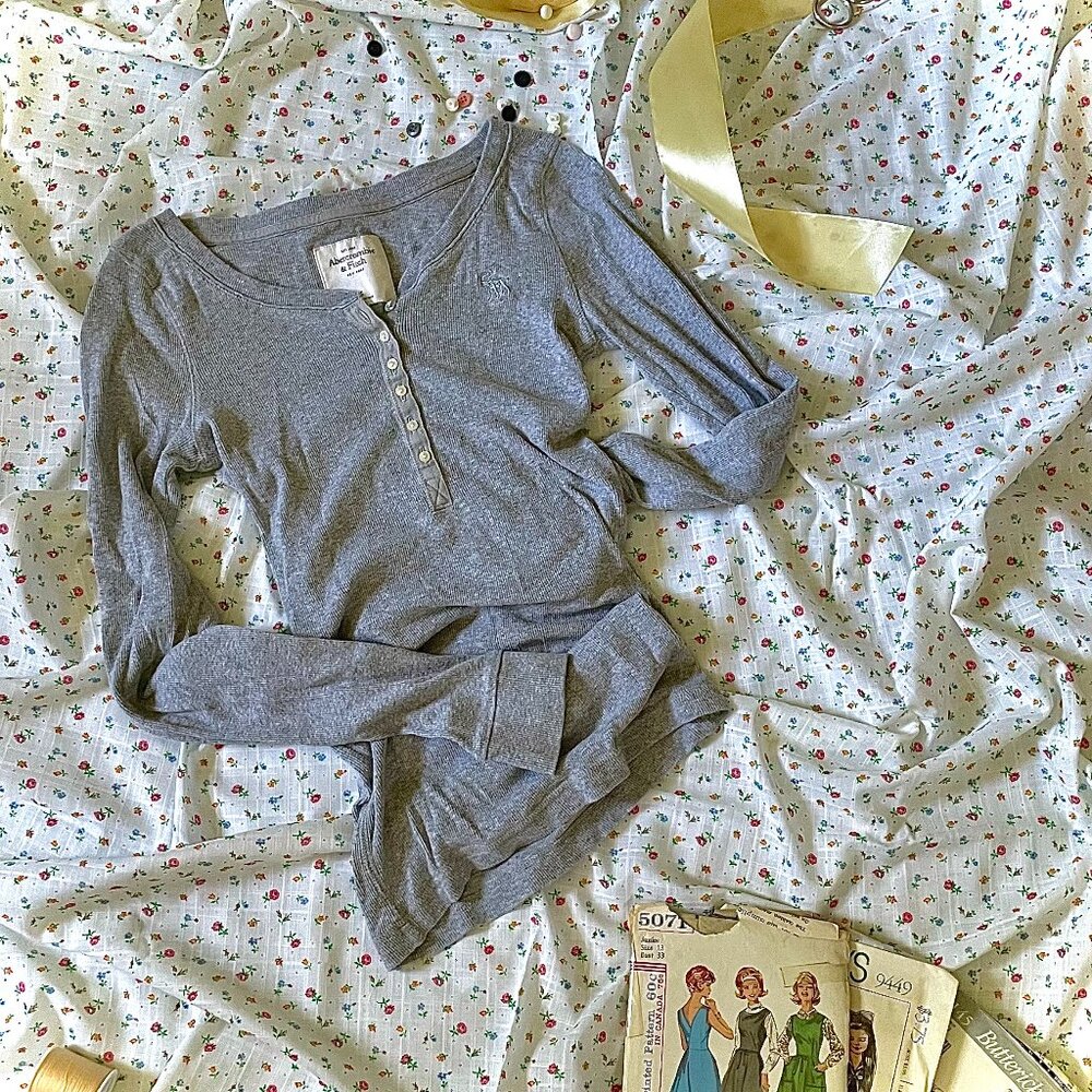 Abercrombie & Fitch Y2k Vintage Shirt